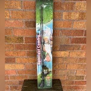 New VTG G.I Joe Real Gear Spin cast Combo Fishing Rod Reel 2003 Hasbro